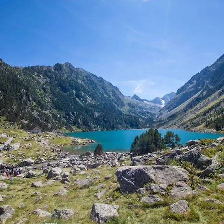 Bed & Breakfast Chateau Rustiques Dans Un Ancien Donjon 3*