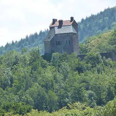 Bed & Breakfast Chateau *