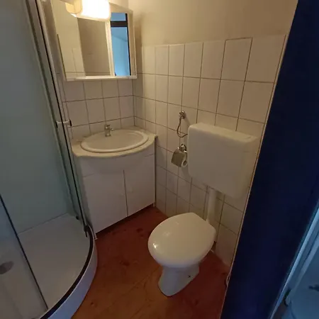 Chateau Rustiques Dans Un Ancien Donjon Bed & Breakfast