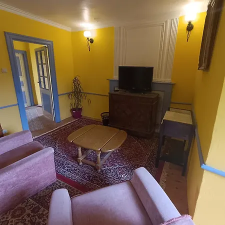 Couette-café Chateau Rustiques 3*