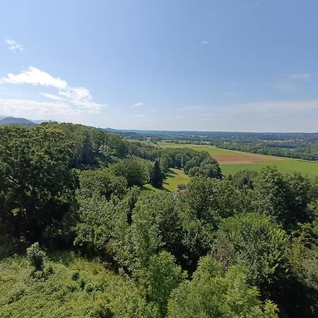 Chateau Rustiques Dans Un Ancien Donjon