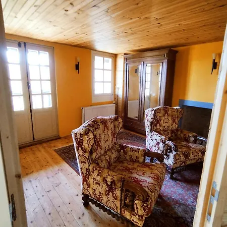 Chateau Bed & Breakfast Montegut (Aveyron)