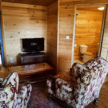 Chateau Rustiques Dans Un Ancien Donjon 3* Montégut