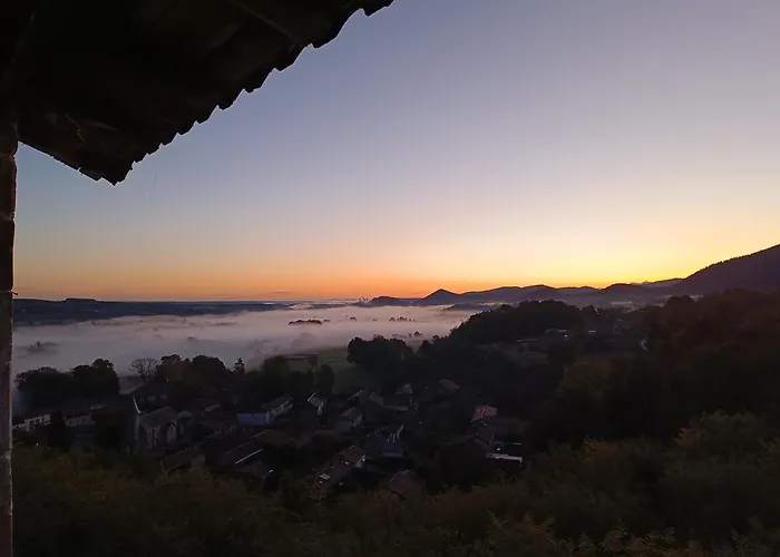 Chateau Sejour Rustique En Tour Du Xiiie Siecle فندق مبيت وإفطار 3*