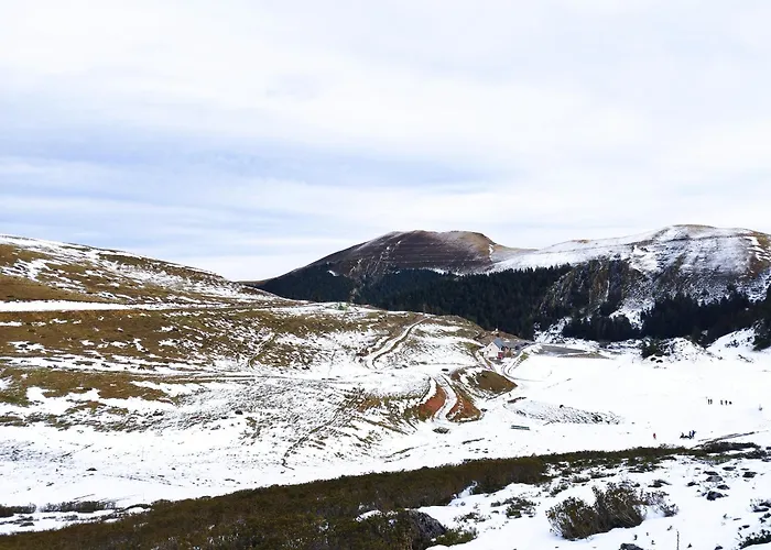 Chateau Charme Rustique Sur Colline فندق مبيت وإفطار 3*