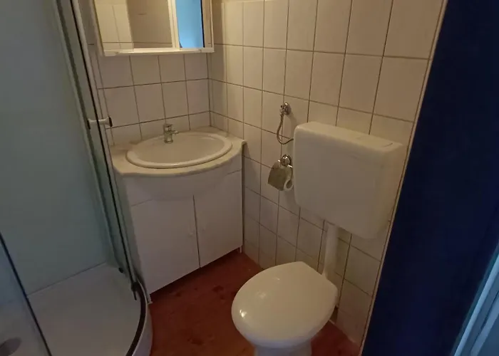 Chateau Charme Rustique Sur Colline فندق مبيت وإفطار