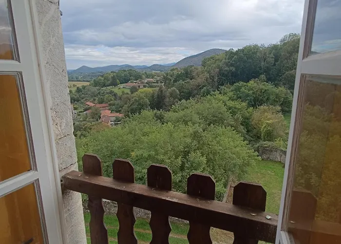 Chateau Sejour Rustique En Tour Du Xiiie Siecle فندق مبيت وإفطار Montégut