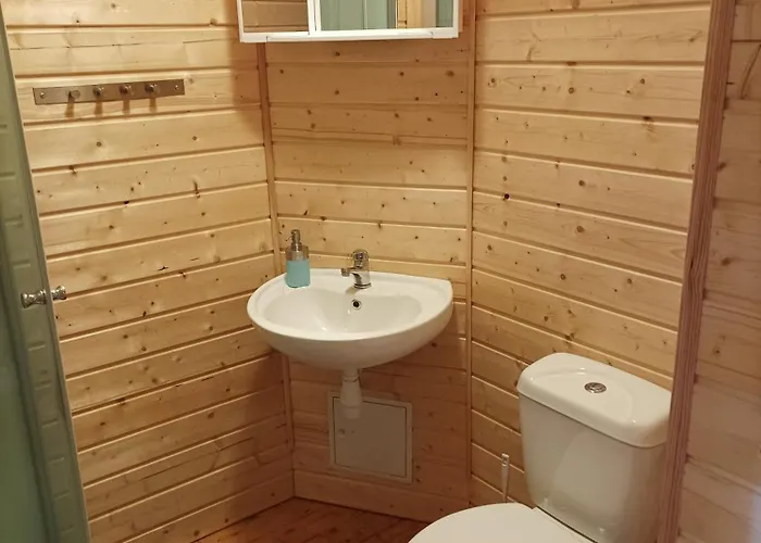 Chateau Sejour Rustique En Tour Du Xiiie Siecle 3*